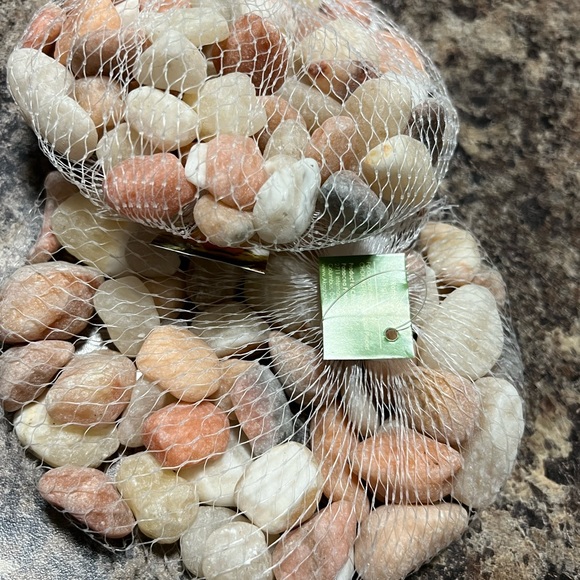 Parchment pebble, cactus & succulent topsoil, dressing. - Picture 7 of 7